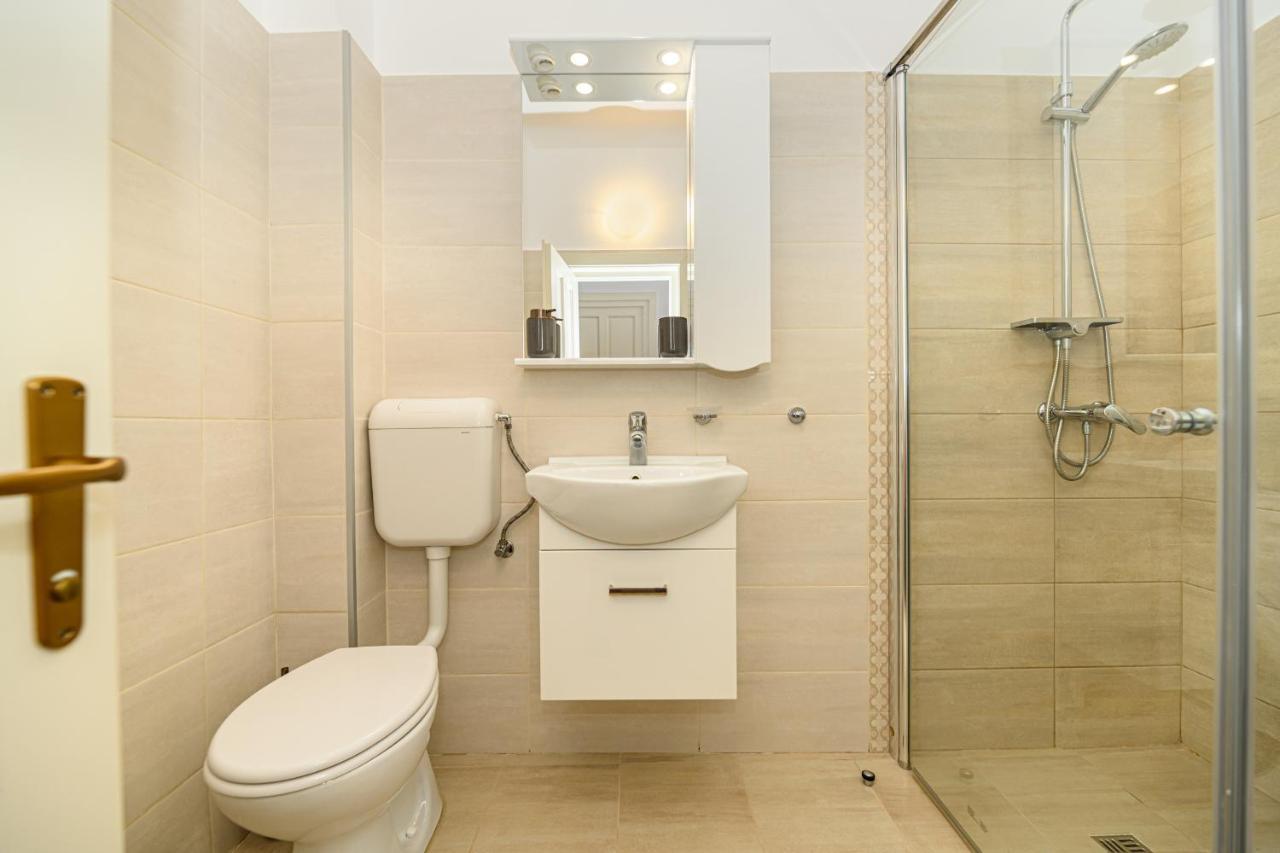 Chic&View Brasov Apartment Экстерьер фото