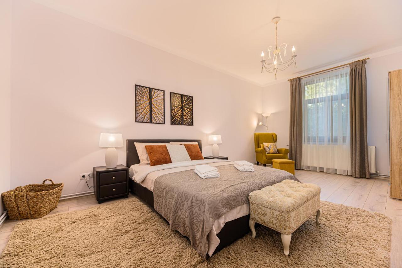 Chic&View Brasov Apartment Экстерьер фото