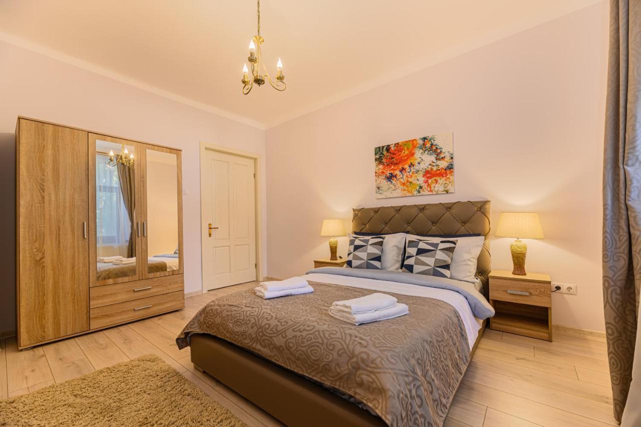 Chic&View Brasov Apartment Экстерьер фото